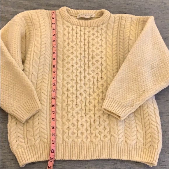 VINTAGE Cream Chunky Knit Fisherman’s Sweater - Picture 9 of 10